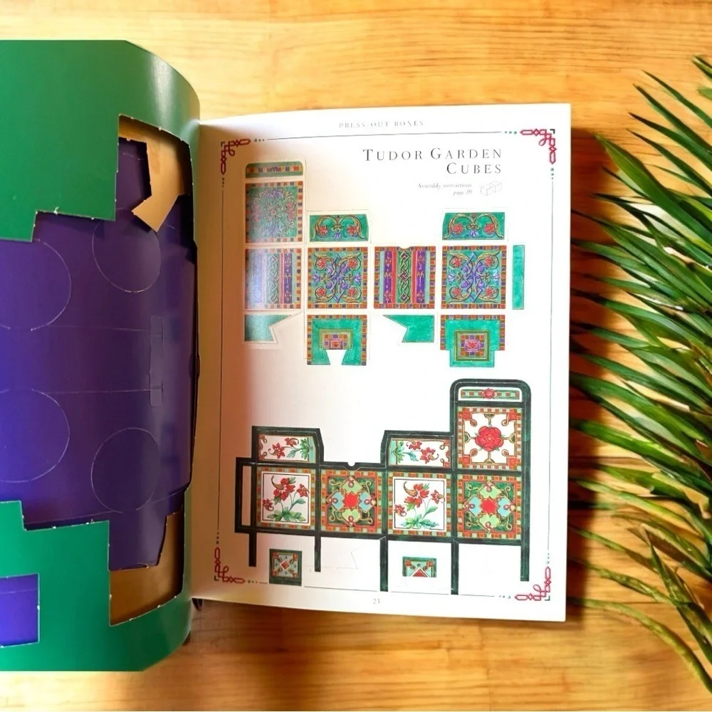 The Decorative Gift Boxes by Jane Thomson - Press-Out Craft Book